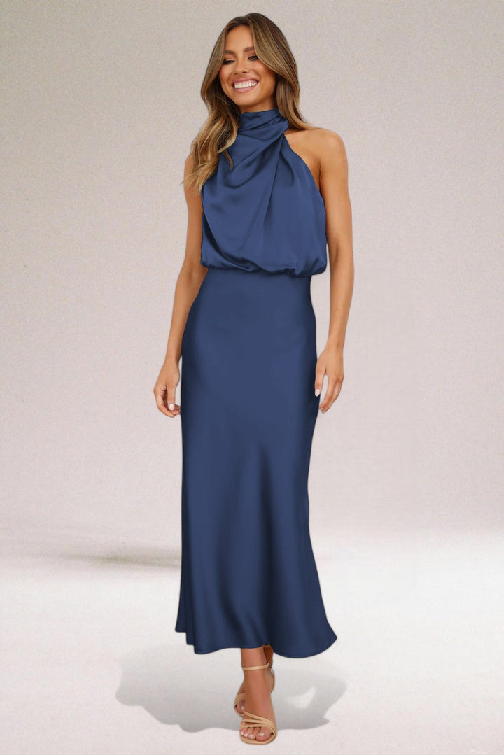 Farah  | Glamorous satin dress with harness