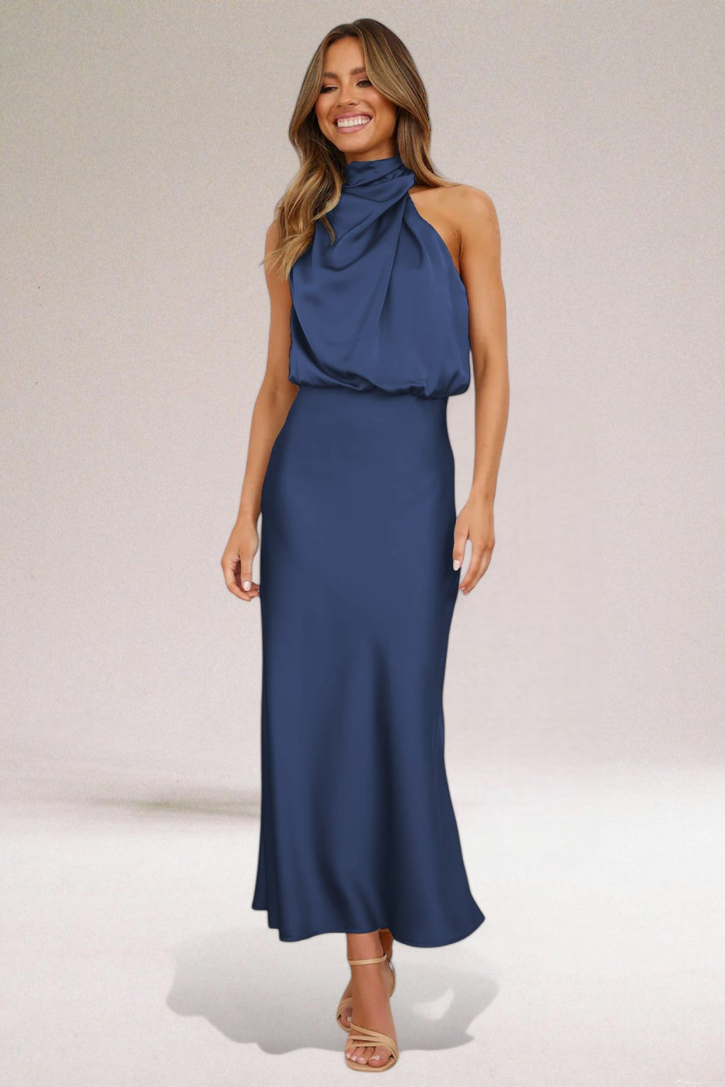 Farah  | Glamorous satin dress with harness