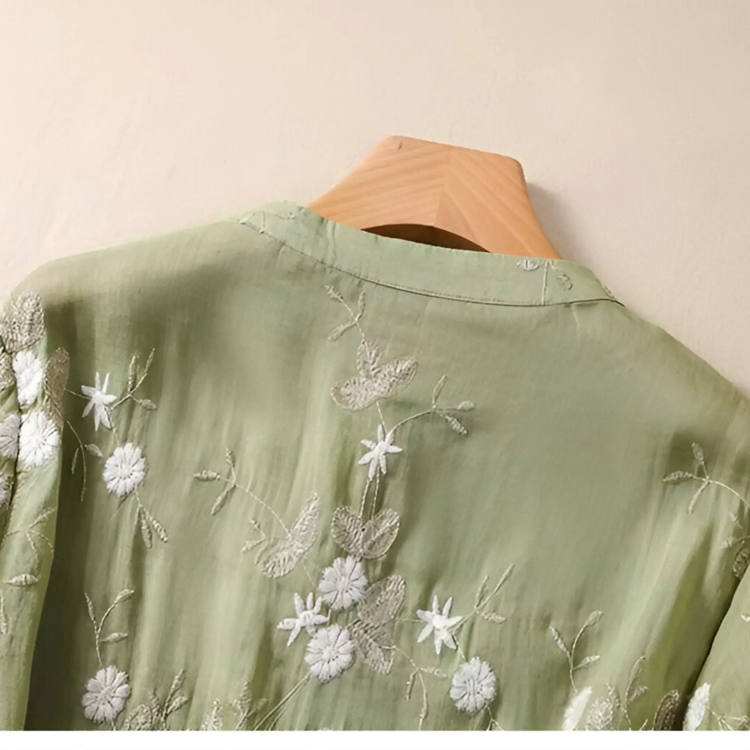 Savanah | Light Cotton Blouse