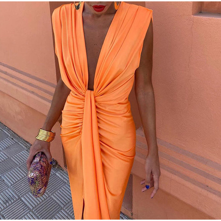 Isabella™ | Party dress with deep neckline