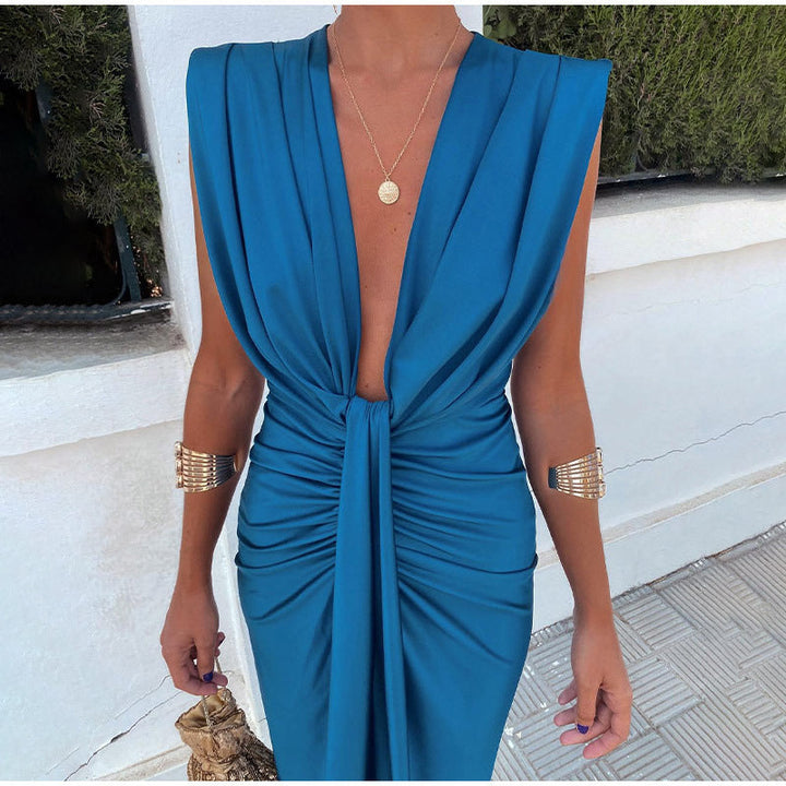 Isabella™ | Party dress with deep neckline