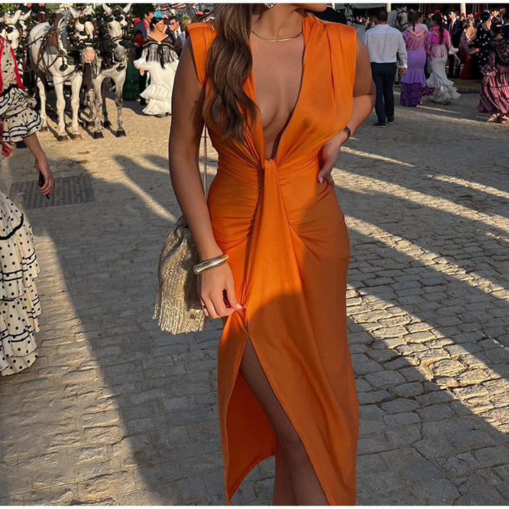 Isabella™ | Party dress with deep neckline