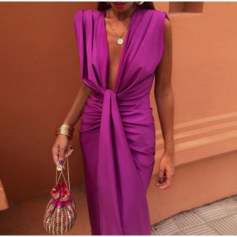 Isabella™ | Party dress with deep neckline