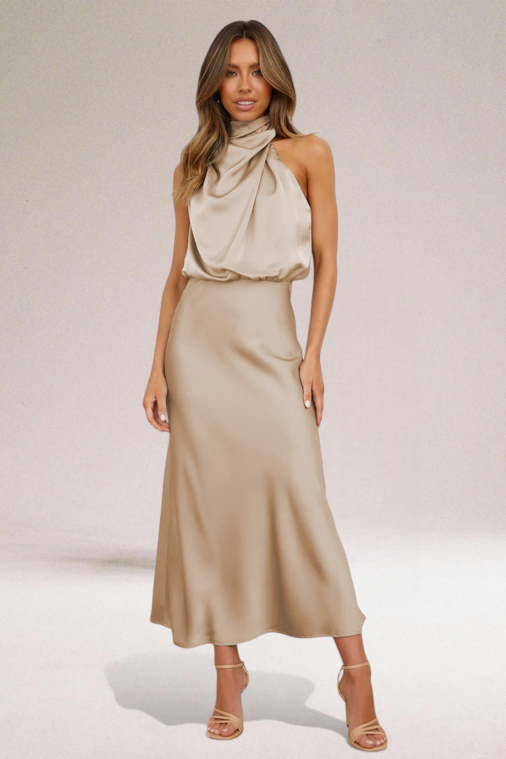 Farah  | Glamorous satin dress with harness