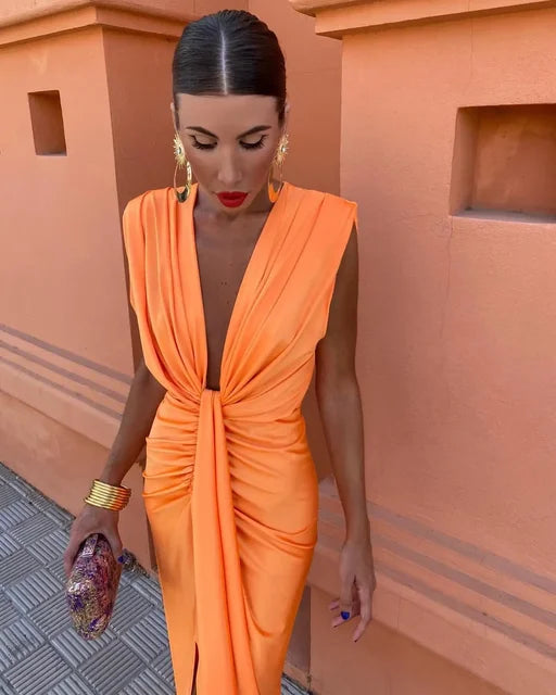 Isabella™ | Party dress with deep neckline
